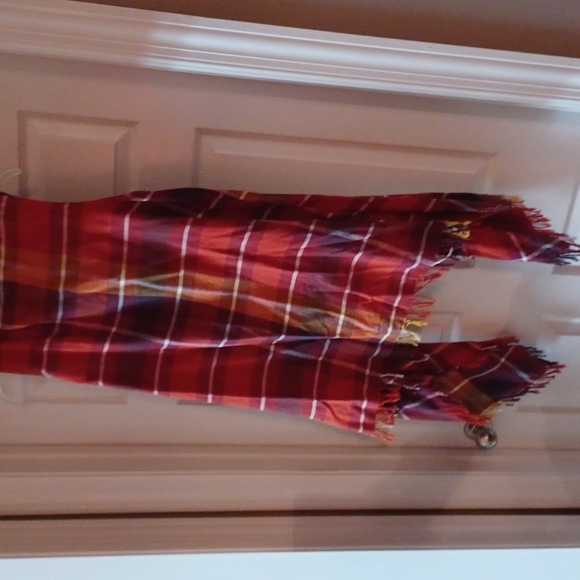Plaid Vest - Picture 4 of 4